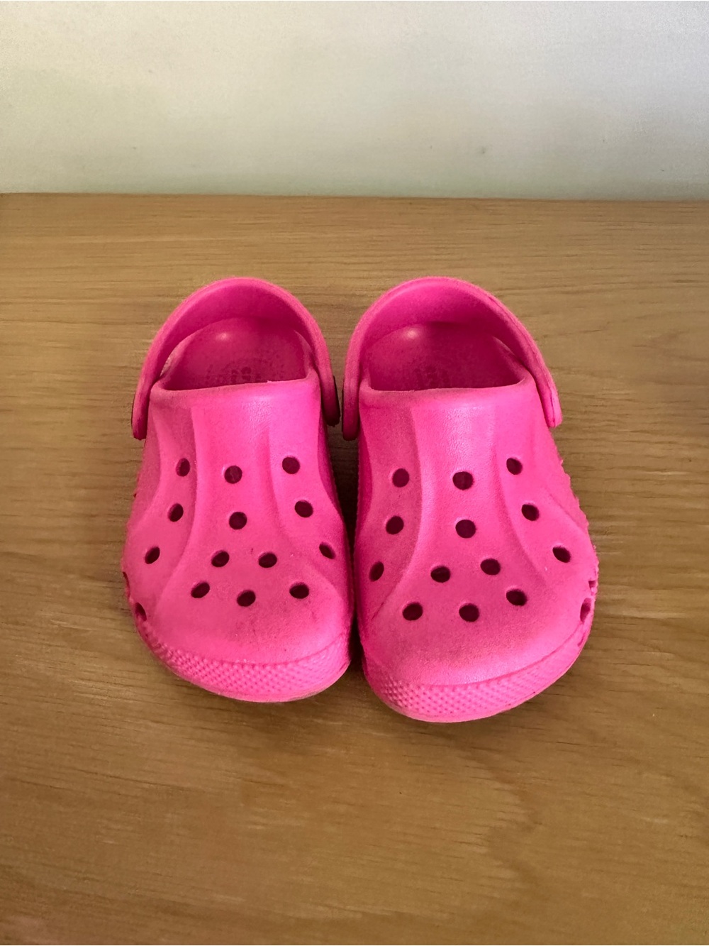 CROCS Kids Hot Pink Classic Clogs with Heel Strap